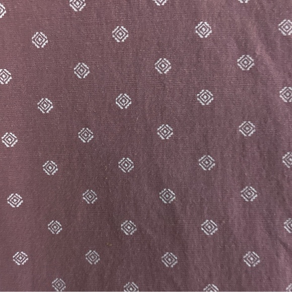 Abercrombie & Fitch Stretch Men's Button Down Shirt Size XXL Burgundy Print NWT - Picture 3 of 10